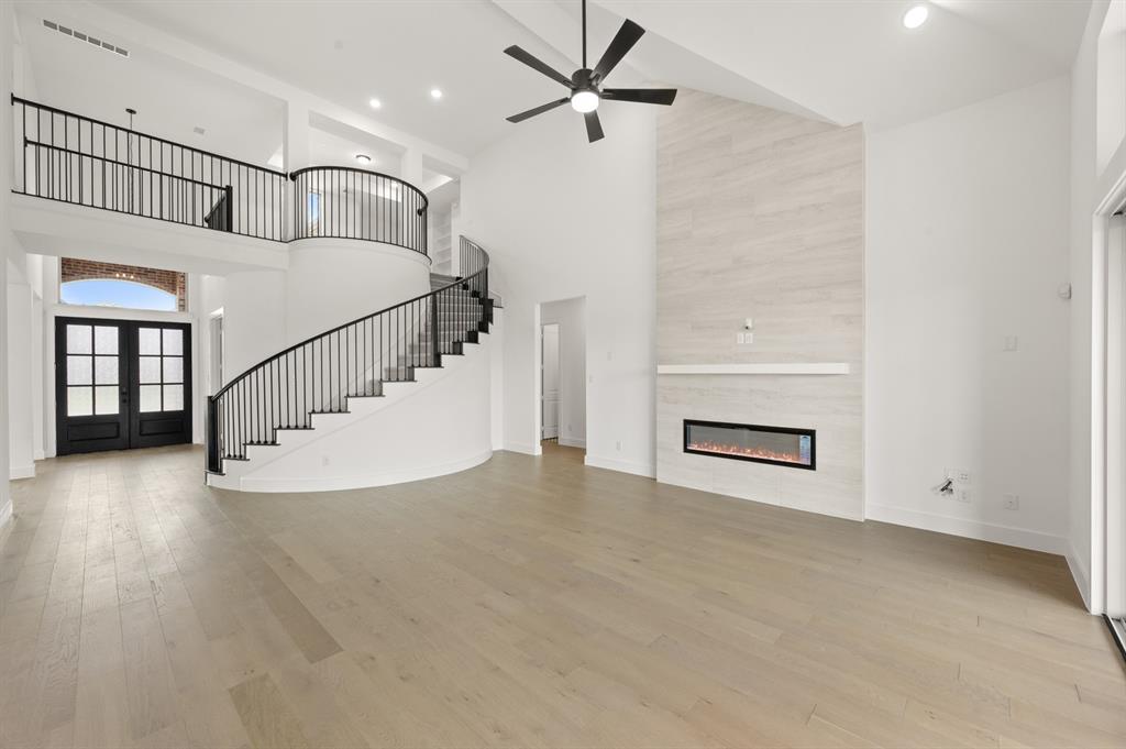 La Frontera - Residential