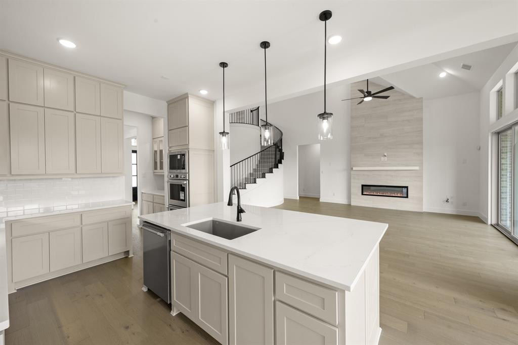 La Frontera - Residential