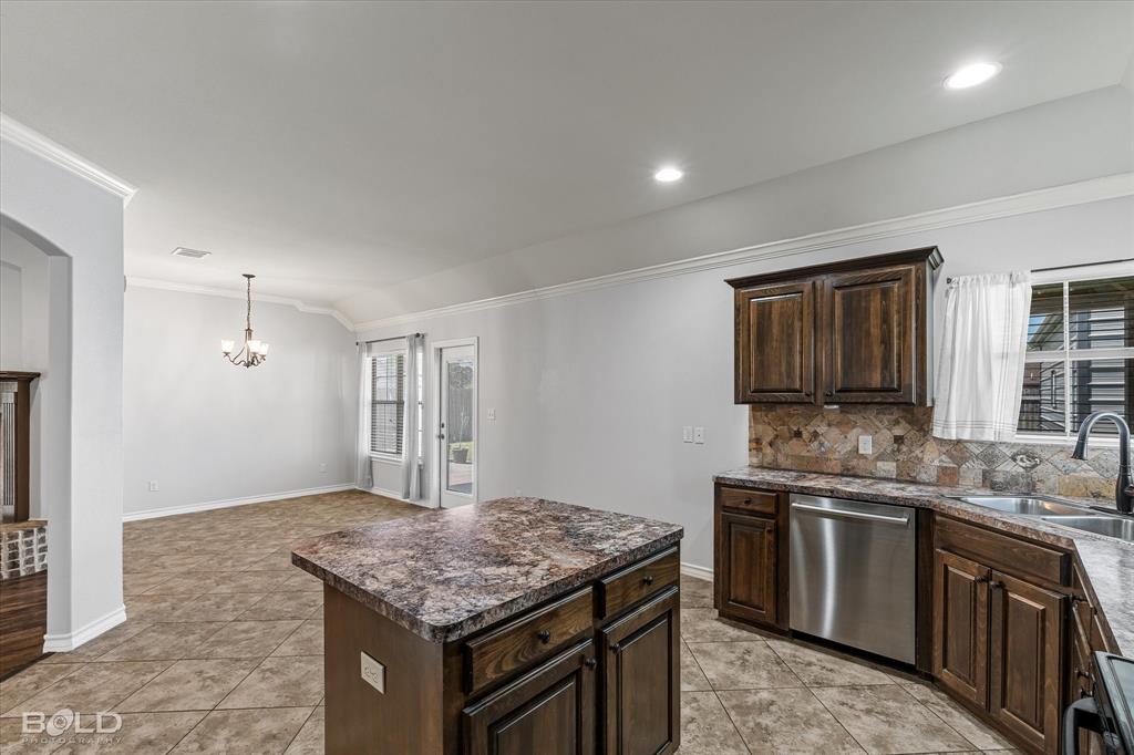 Benton, Louisiana 71006, United States, 3 Bedrooms Bedrooms, ,2 BathroomsBathrooms,Residential,Active,94696