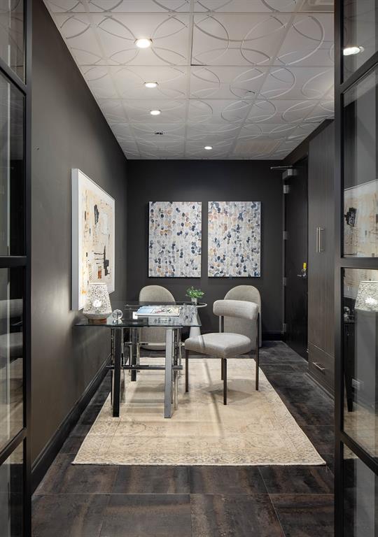 South Tower Residence - Residential