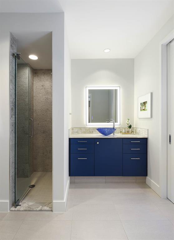 South Tower Residence - Residential