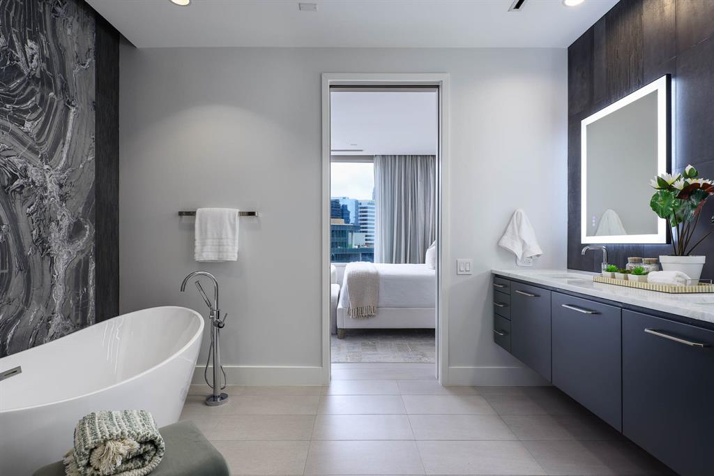 South Tower Residence - Residential
