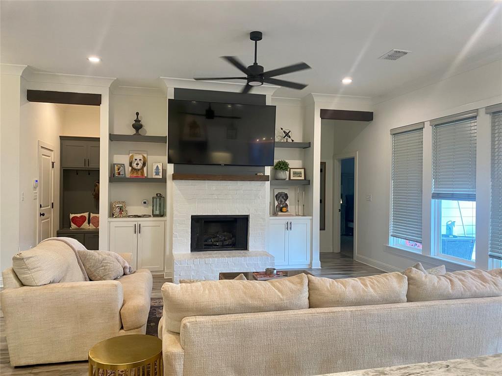 Willow Brook Un #6 - Residential