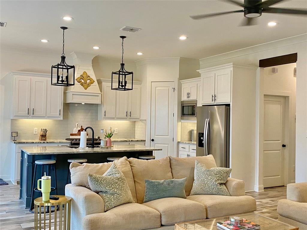 Willow Brook Un #6 - Residential