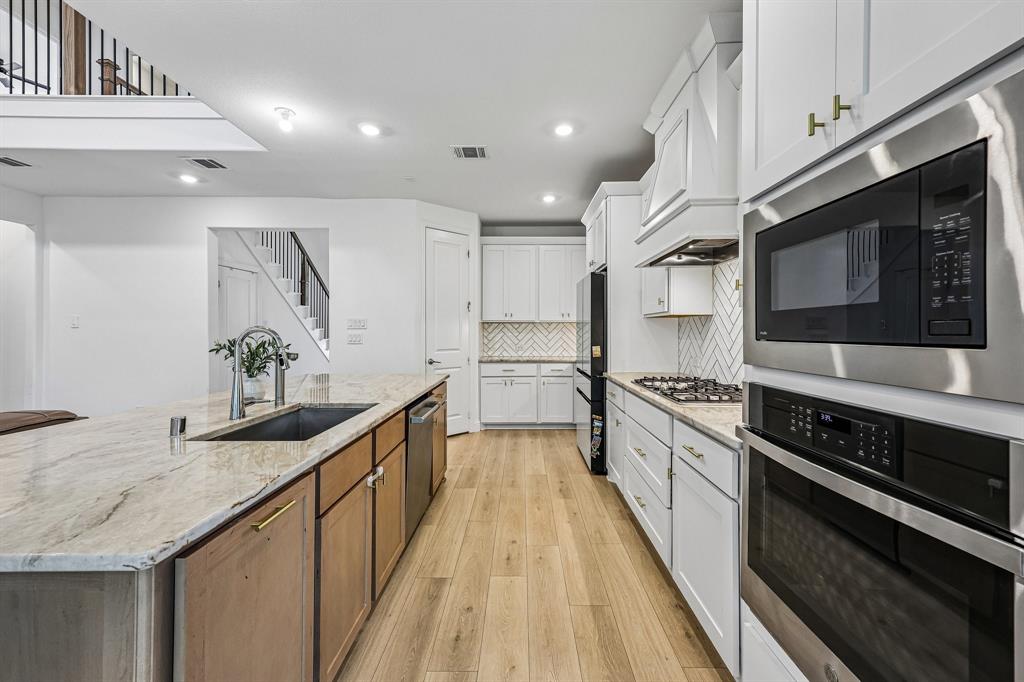 4208 Tawakoni Drive