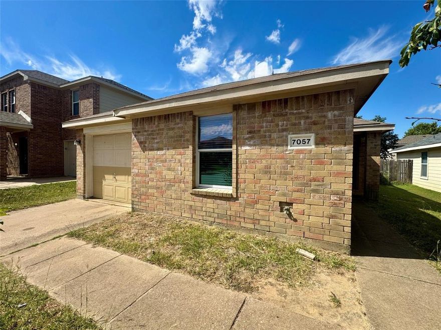 Classic 3 bed 2 bath home with large living room and outdoor covered deck located minutes from Joe Pool Lake. Home features all hard flooring throughout, walk-in closets, and window coverings.