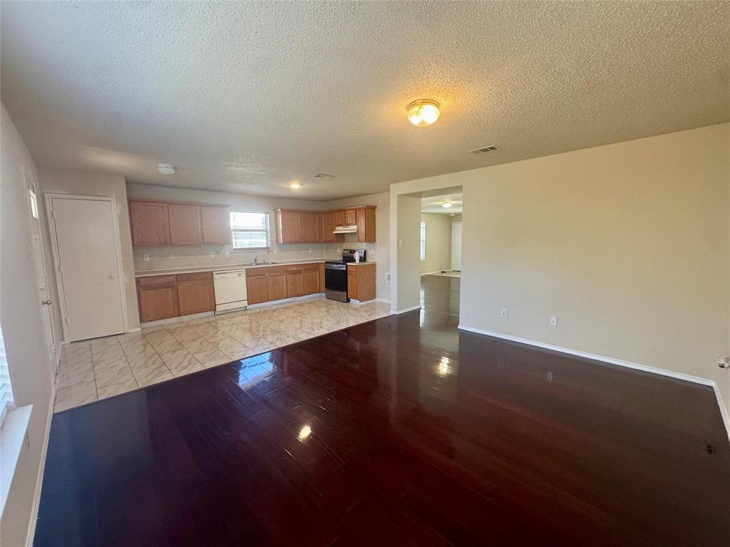 Woodberry Creek - Residential Lease