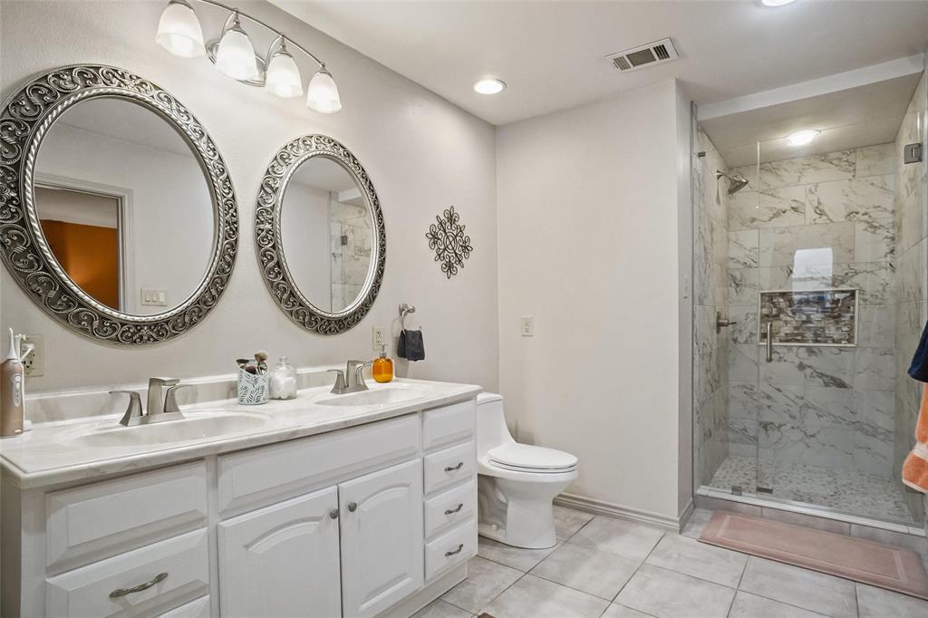 Oak Creek Estate Grapevine - Residential