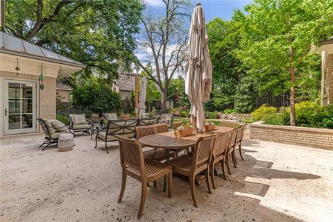 Tiny photo for 4211 Lakeside Drive, Highland Park, TX 75219 (MLS # 21165709)