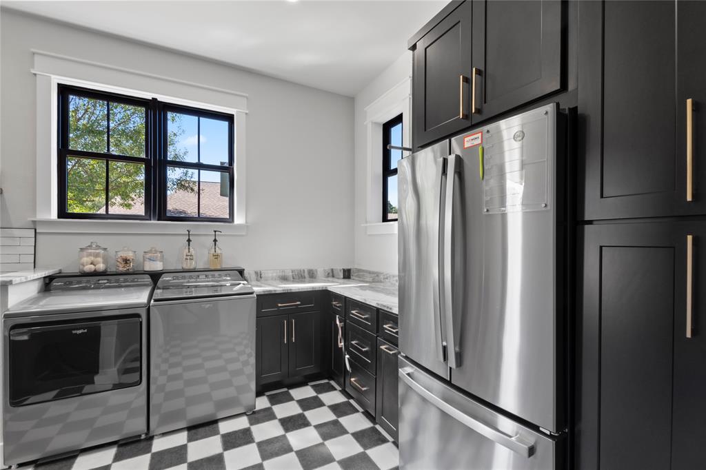 Paradise Bay - Residential