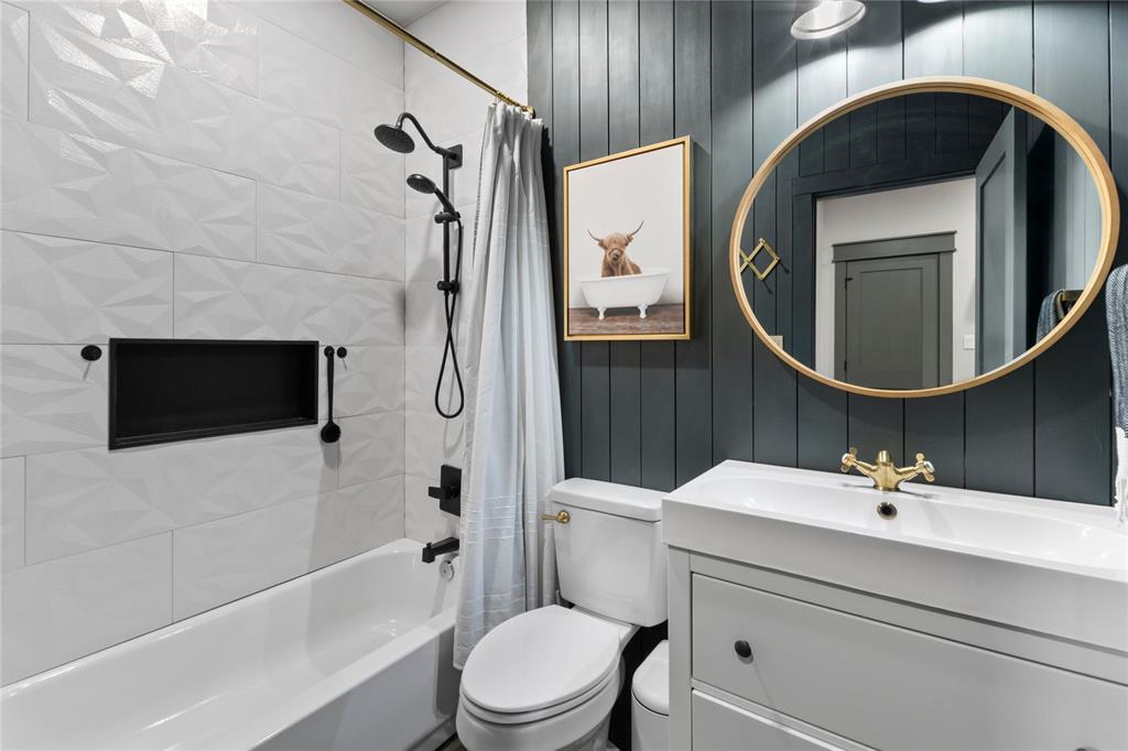 Paradise Bay - Residential