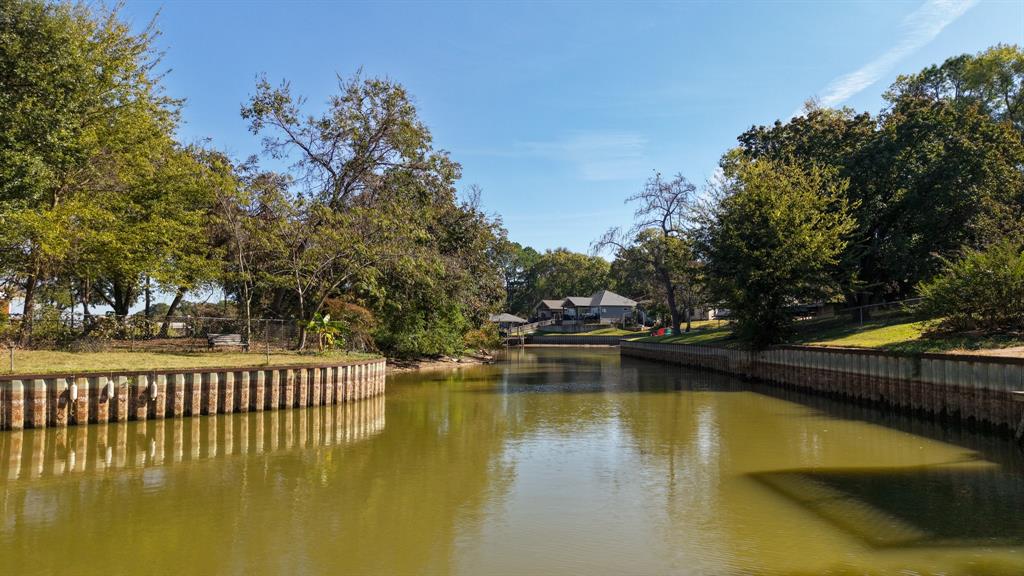 Paradise Bay - Residential