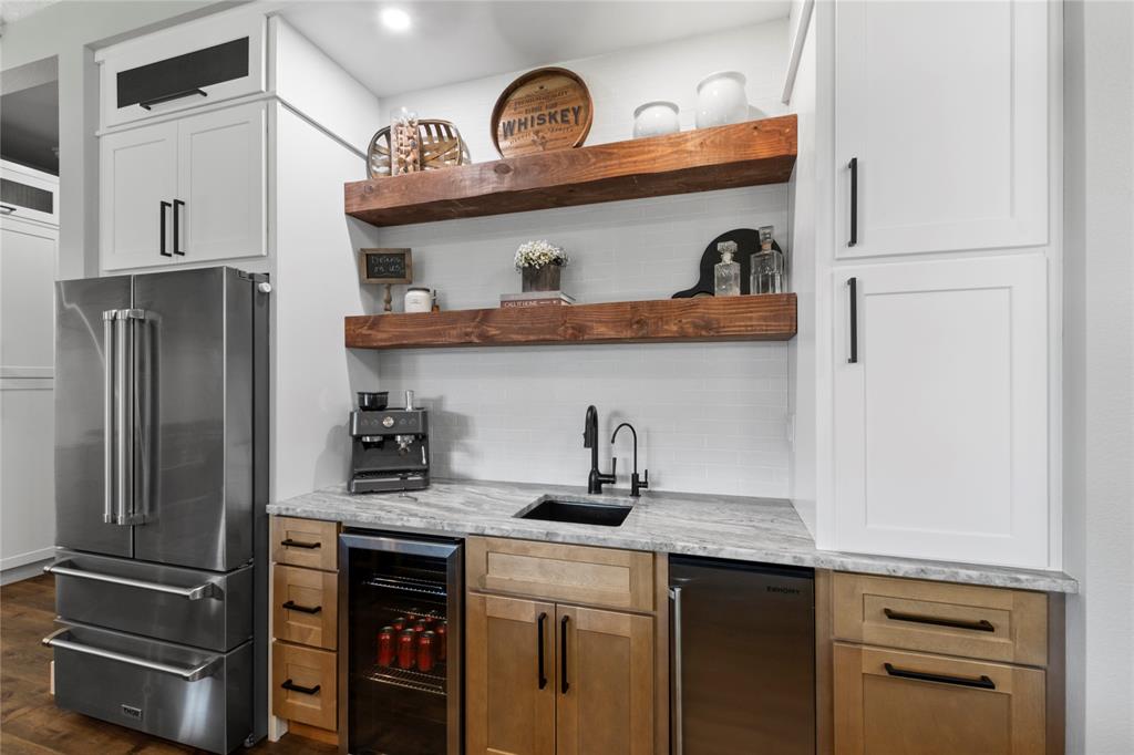 Paradise Bay - Residential