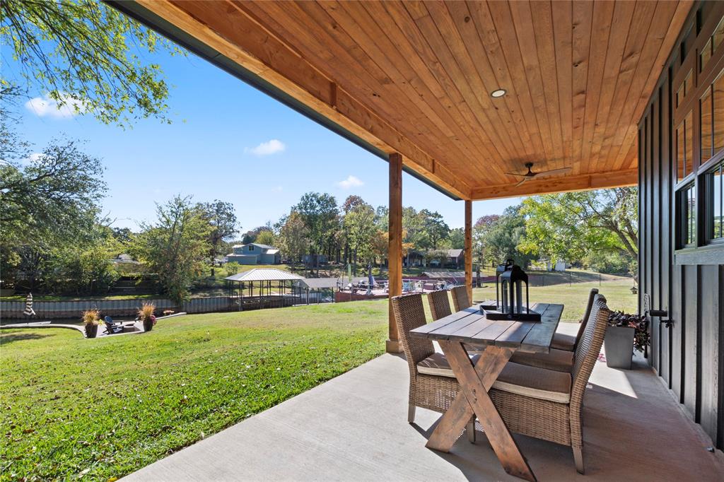 Paradise Bay - Residential