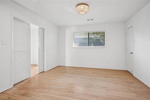 Tiny photo for 7605 Queens Garden Drive, Dallas, TX 75248 (MLS # 20977416)