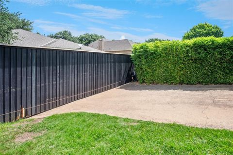 Tiny photo for 7605 Queens Garden Drive, Dallas, TX 75248 (MLS # 20977416)