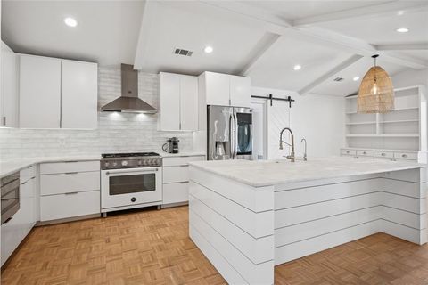 Tiny photo for 7605 Queens Garden Drive, Dallas, TX 75248 (MLS # 20977416)