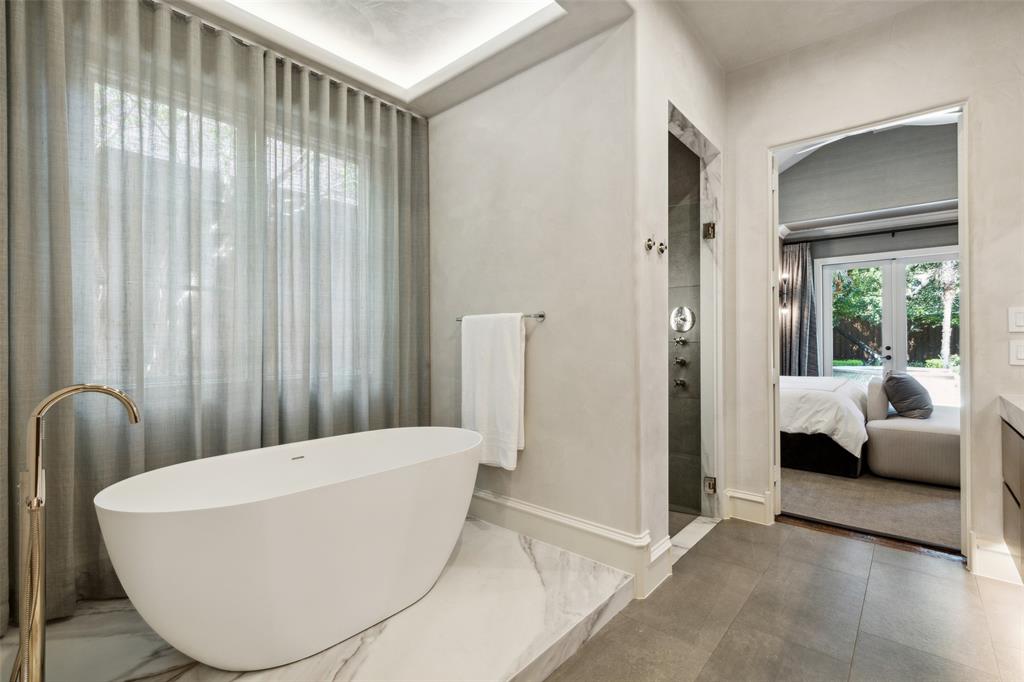 Huffhines Hill - Residential