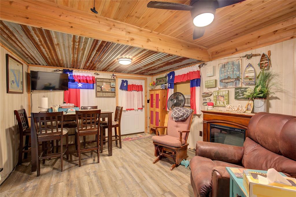 Sun Eagle Bay - Residential