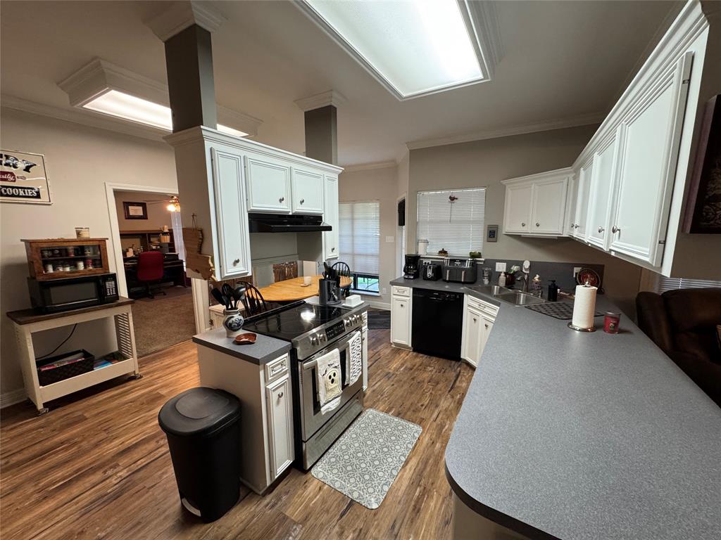 4930 Beechwood Hills Drive