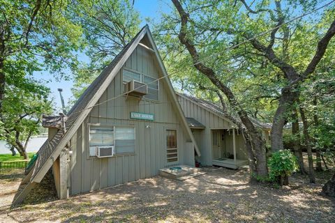 A home in Granbury