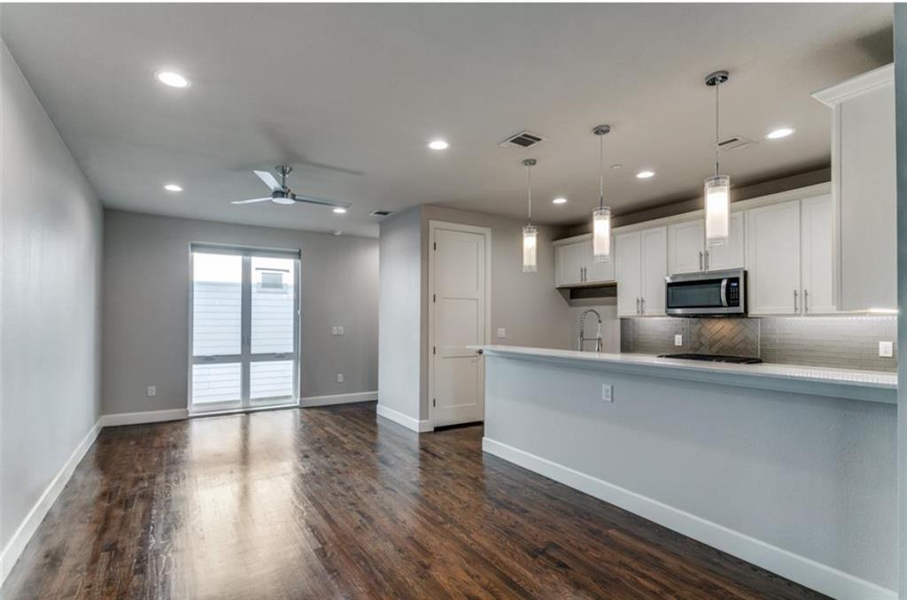 Photo of 2016 N Fitzhugh Avenue #104, Dallas, TX 75204 (MLS # 21375056)