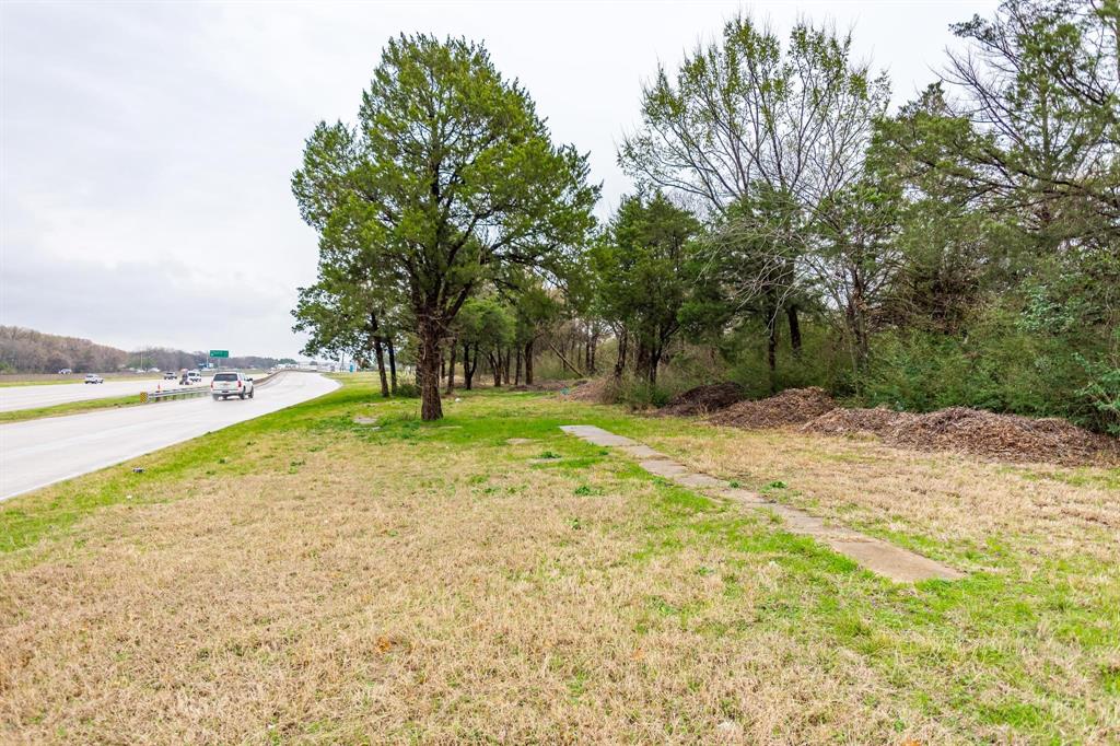 MARIGOLD & L B J FREEWAY - Commercial Sale