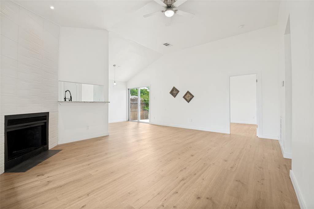OAK TREE COLONY REV - Residential