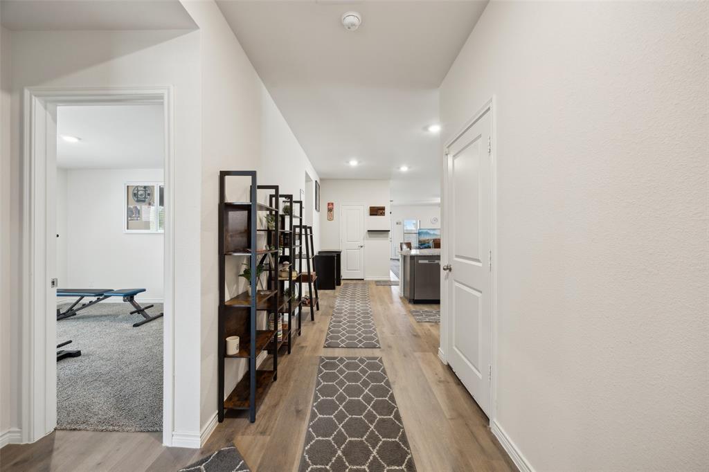 1302 Colonial Bluff Lane