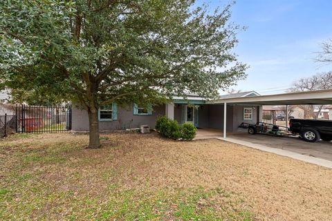 1530 Carson Drive Mesquite TX 75149