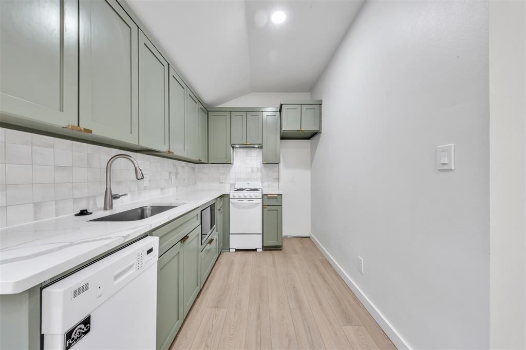 601 Pearson Avenue B