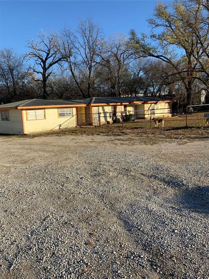 Location!! Location!!! Location!!!! House has 3 bedrooms 2 bath and needs some TLC. Home is being sold as is. House has a ton of potential.  It sits on a little more than an acre! It’s very close to downtown Bridgeport.  Come make this home your own.