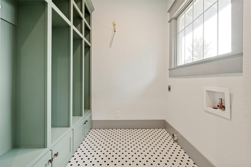 Munger Place - Residential