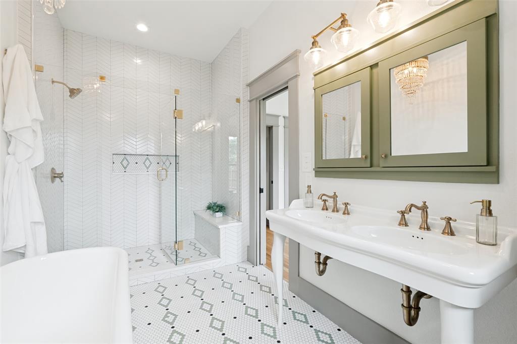 Munger Place - Residential