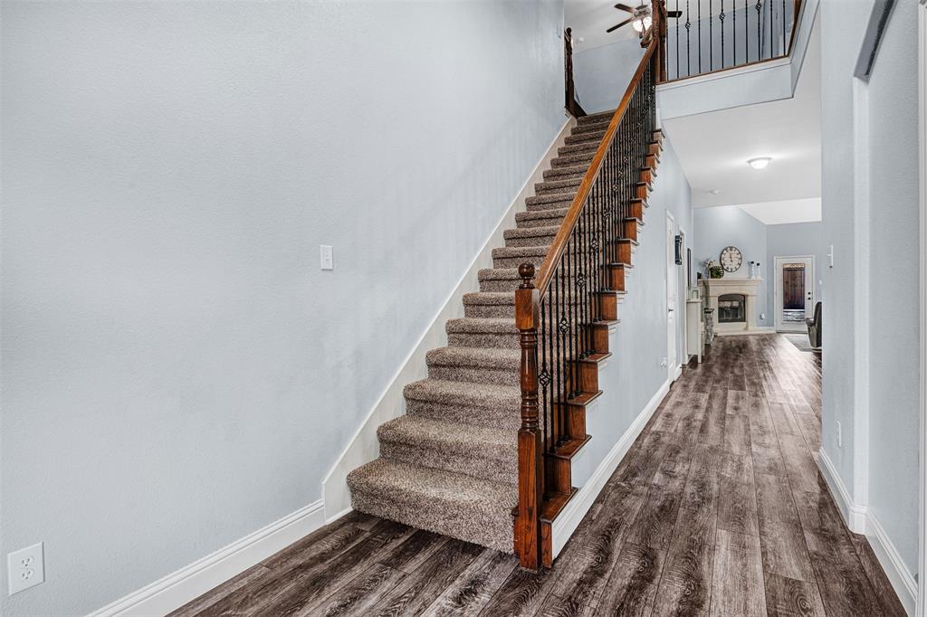 10121 Old Eagle River Lane