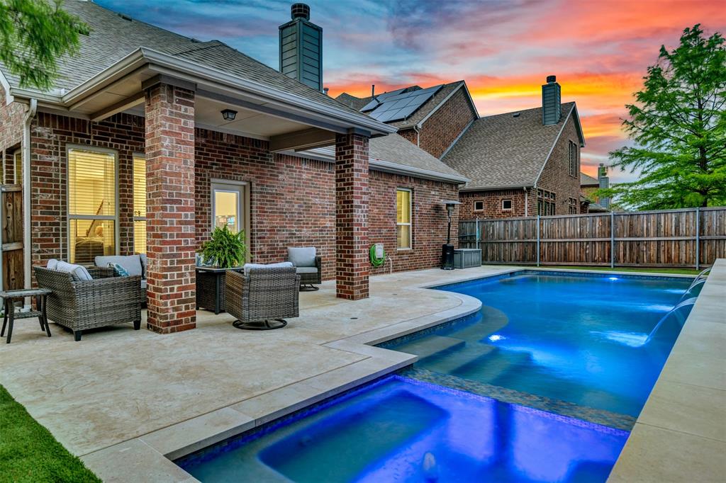 10121 Old Eagle River Lane