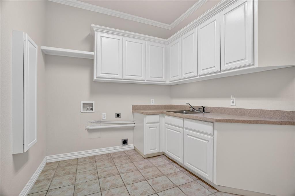 Rollins Hills Estates - Residential