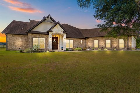 215 Deerfield Lake Circle Hallsville TX 75605