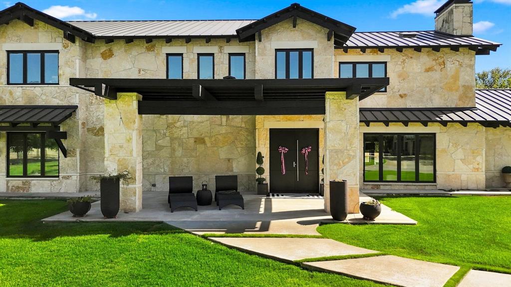 261 Hunter Court