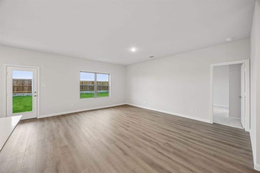 2505 Canadian Way