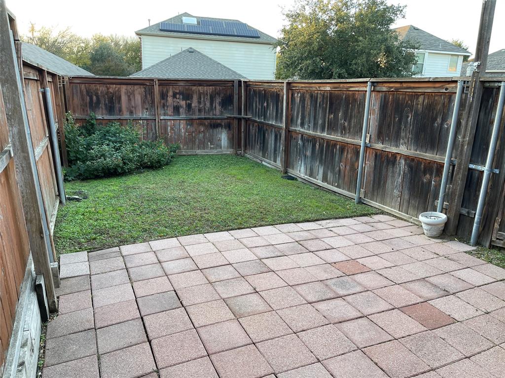 Lexington Glen - Residential Lease