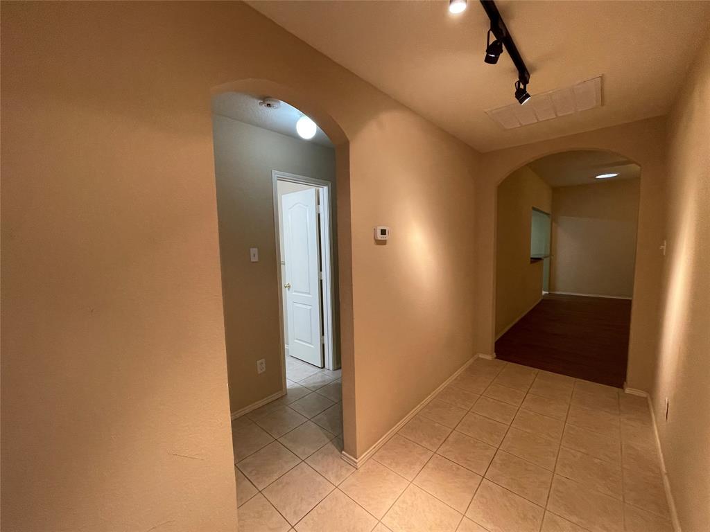 Lexington Glen - Residential Lease