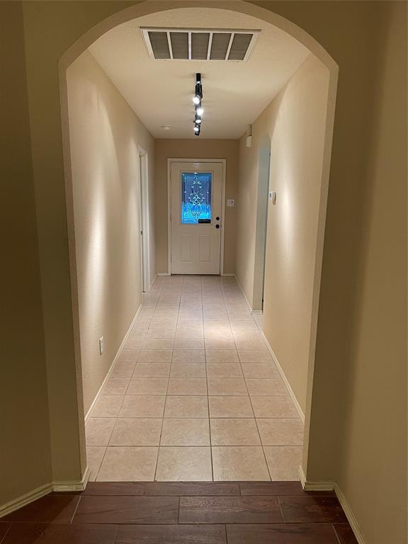 Lexington Glen - Residential Lease