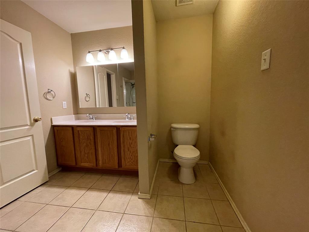 Lexington Glen - Residential Lease