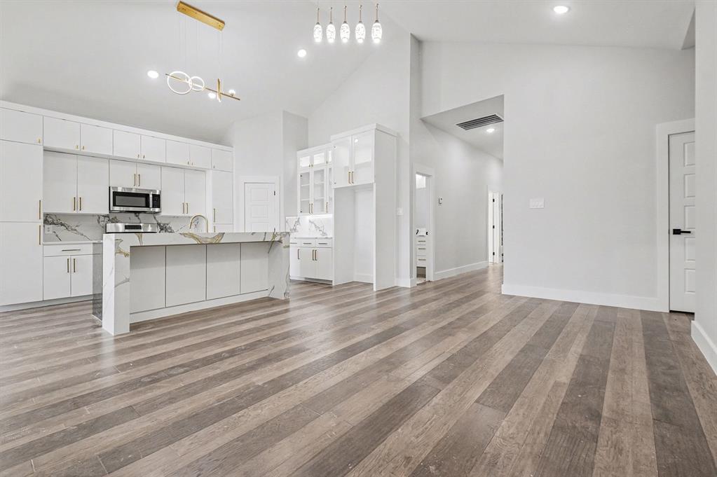 Broadmoor - Residential