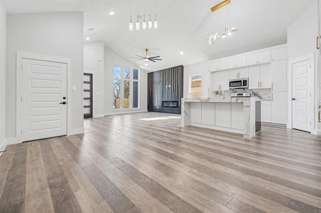 Broadmoor - Residential