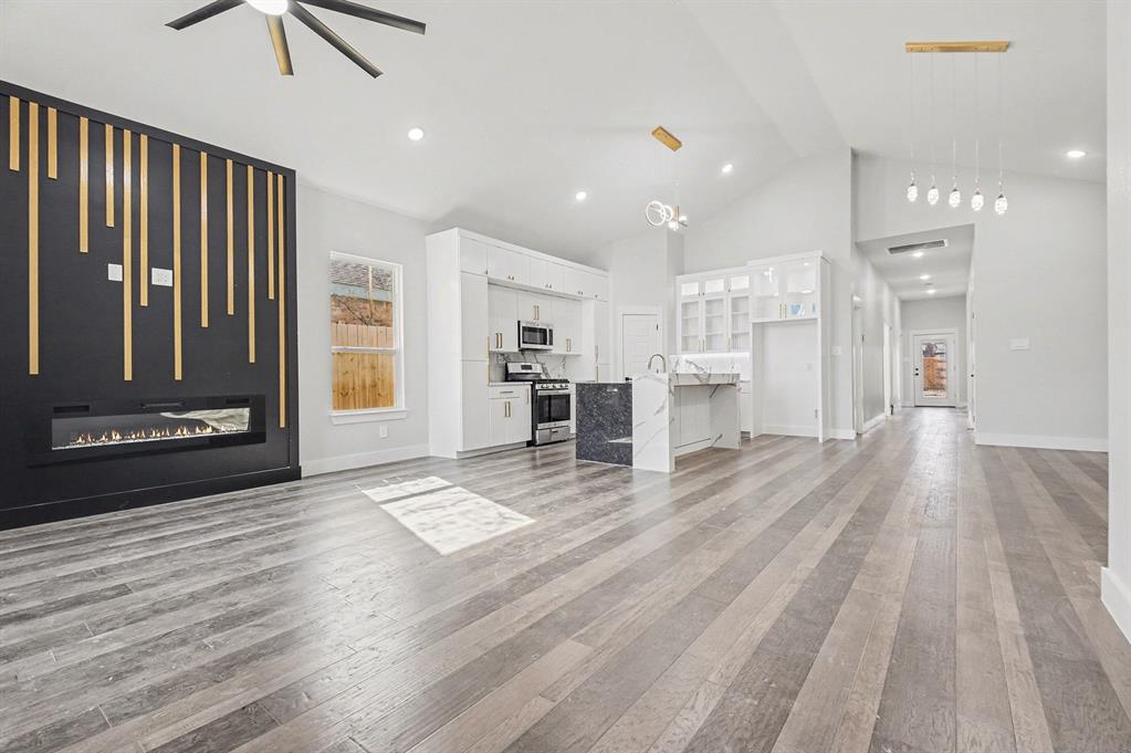 Broadmoor - Residential