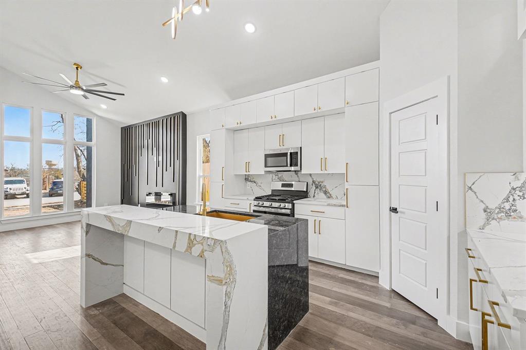 Broadmoor - Residential