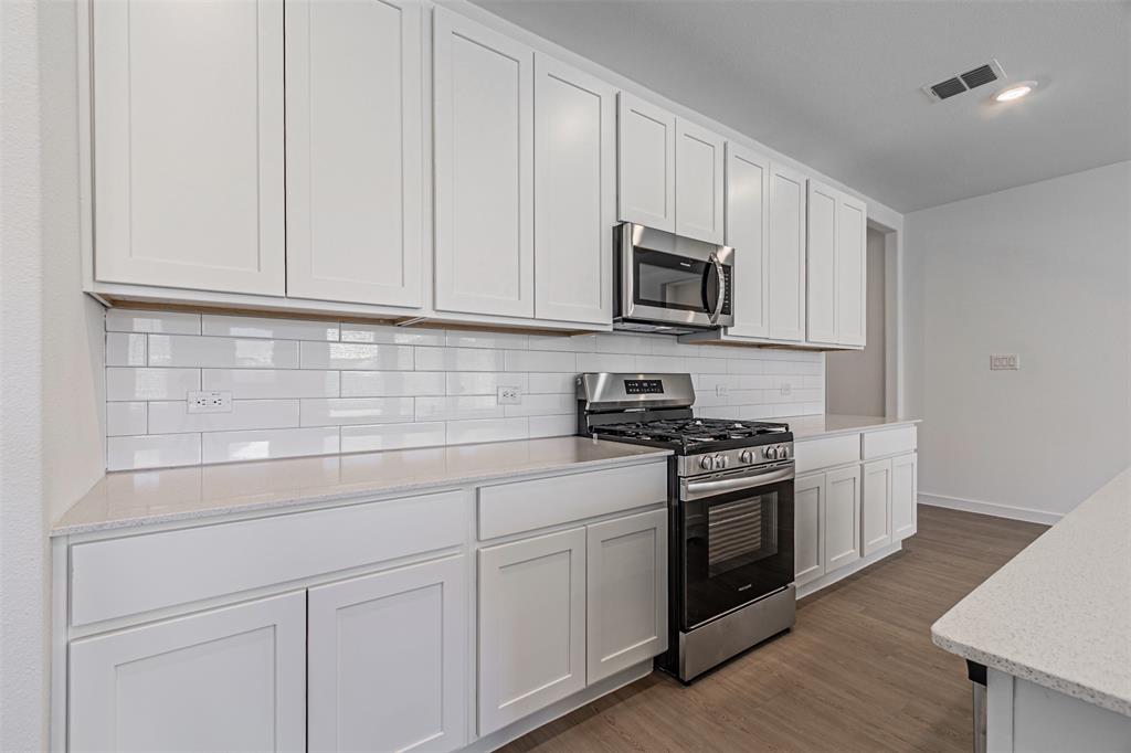 Foree Ranch Ph 1 - Residential Lease