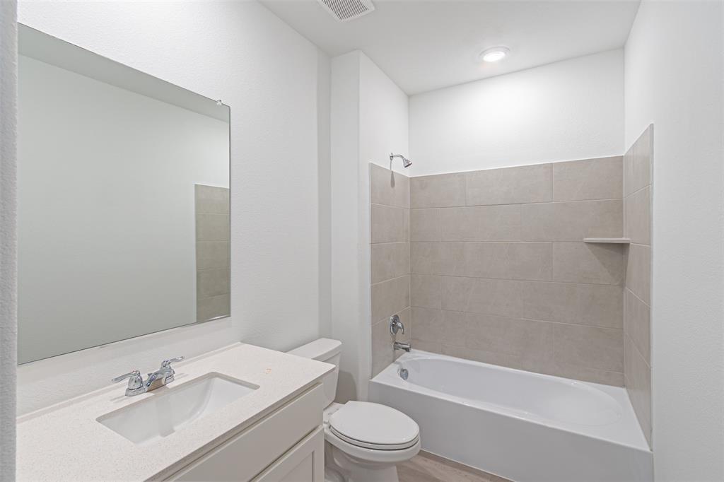 Foree Ranch Ph 1 - Residential Lease